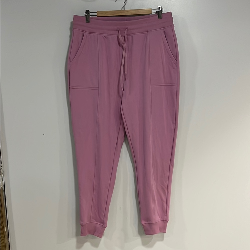 Ultra soft, lined joggers